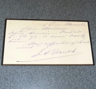 livre ancien - Petit mot de réponse sur carton, signé par Ernest Daudet (lettre) - Daudet, Ernest