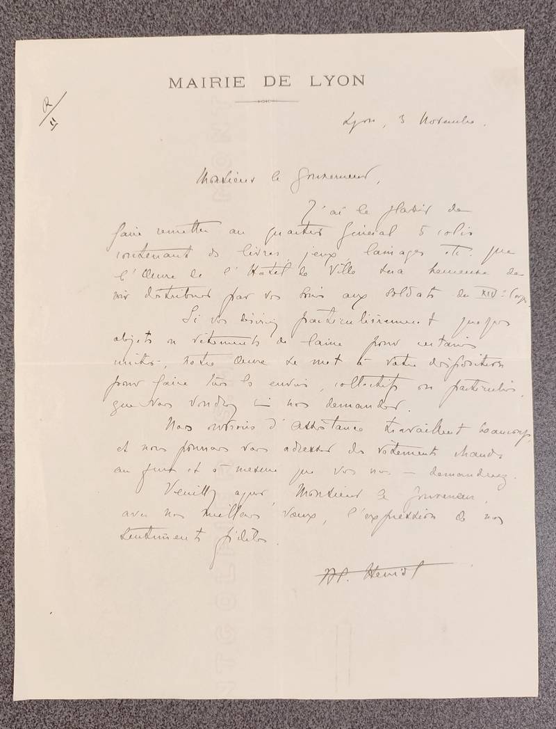 livre ancien - Lettre autographe signée par Édouard Herriot à l’attention du Gouverneur (militaire de la ville de Lyon) le Général Touchon - Herriot, Édouard