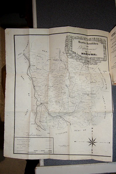 Annuaire administratif et commercial du département de la Nièvre pour l'année 1832 - Thomas G.