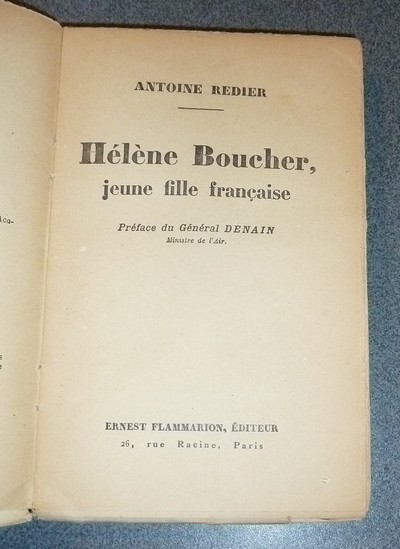 Hélène Boucher, jeune fille française