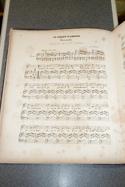 Album de Th. Labarre avec accompagnement de Piano, 1841. Huit romances à une et deux voix