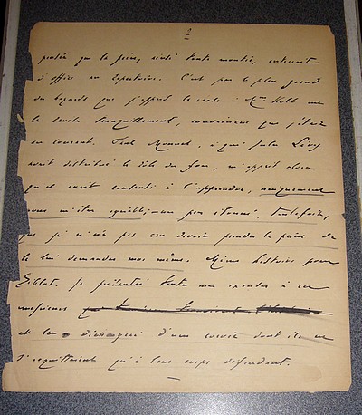 Lettre - 2 Pages manuscrites ayant pour titre « Le commissaire est bon enfant - La Comédie française »