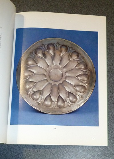 Catalogue of Ancient iranian bronzes and silver, formerly in the Peter Adam collection. Sotheby & Co. : Day of sale : Monday, 10th November, 1975