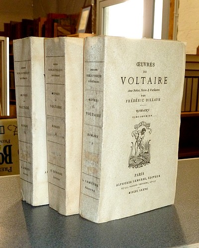 livre ancien - Romans (3 volumes) - Voltaire