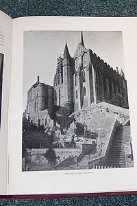 À la France. Sites et monuments. Basse Normandie : Calvados, Manche, Orne