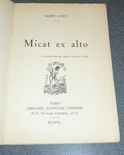 Micat ex alto