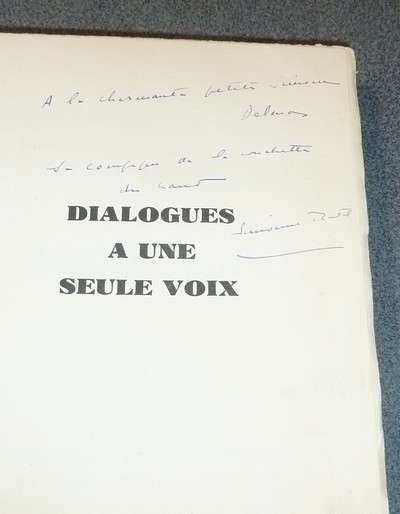 Dialogues à une seule voix