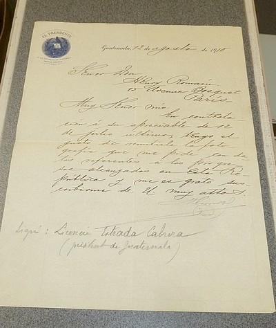 Lettre autographe datée du 12 août 1910 et signée par Estrada Cabrera, Président de la République du Guatemala - Estrada Cabrera, Manuel José