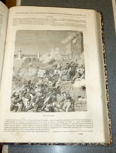 Dictionnaire de la Révolution Française 1789-1799 (2 volumes). Histoire générale, biographie, histoire des corps parlementaires, associations et clubs, historique de la Presse, études sur les doctrines politiques...