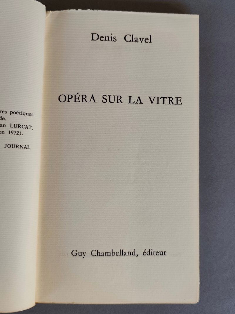 Opéra sur la vitre