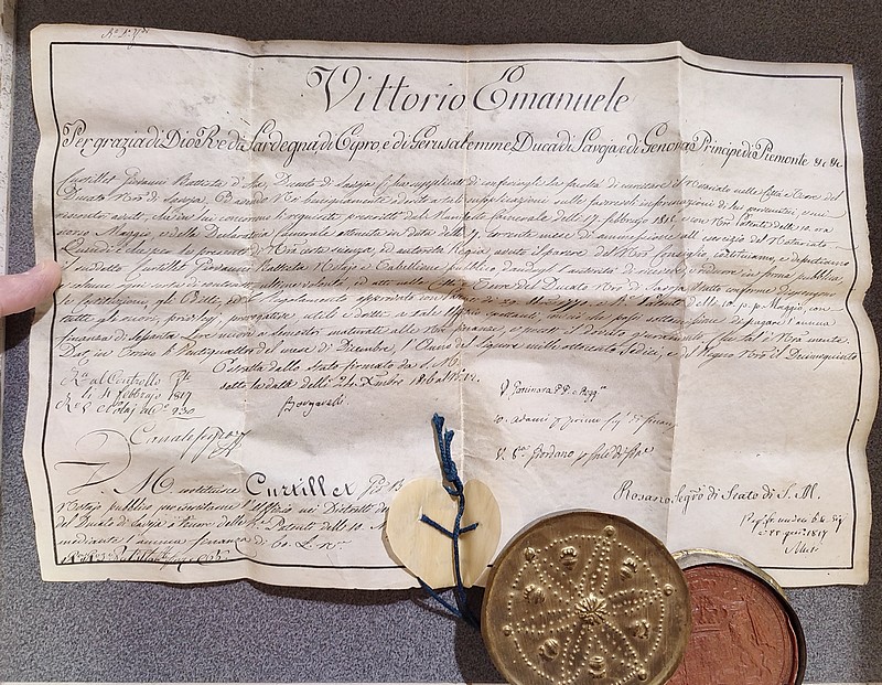 Parchemin avec Sceau à l'entête de « Vittorio Emanuel per grazia di Re di Sardegna di Cipro e di Jerusalem, Ducati di Savoya e di Genova, Principe...