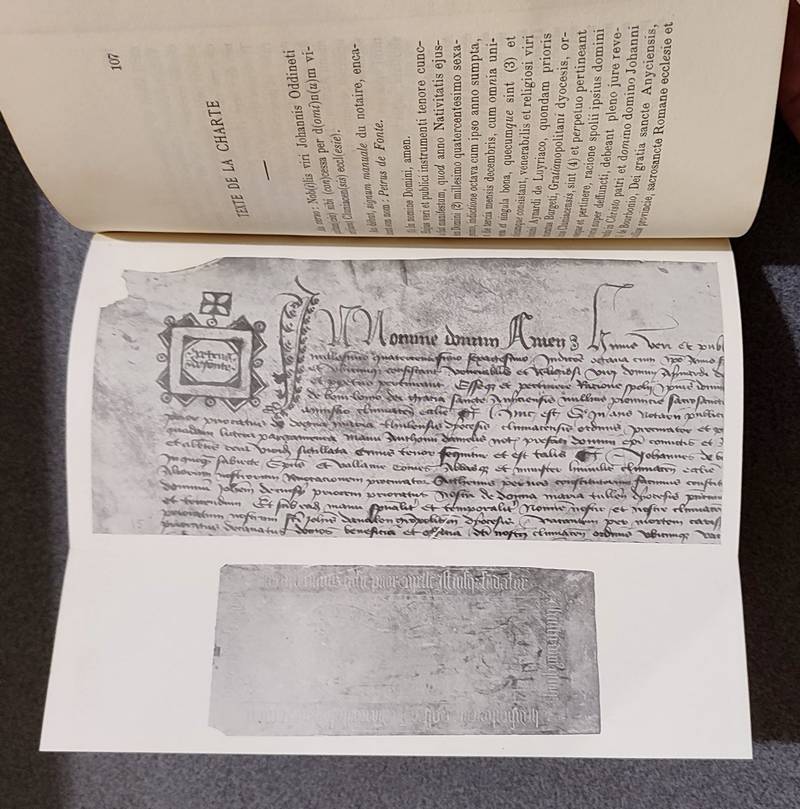 Mémoires et Documents de la Société Savoisienne d'Histoire et d'Archéologie. Tome XLV - 1907 - Deuxième série - Tome XX - 1 et 2 fascicules - Monographie de la commune de Desingy (Haute-Savoie)- Les maisons fortes et ruines féodales du canton d'Yenne