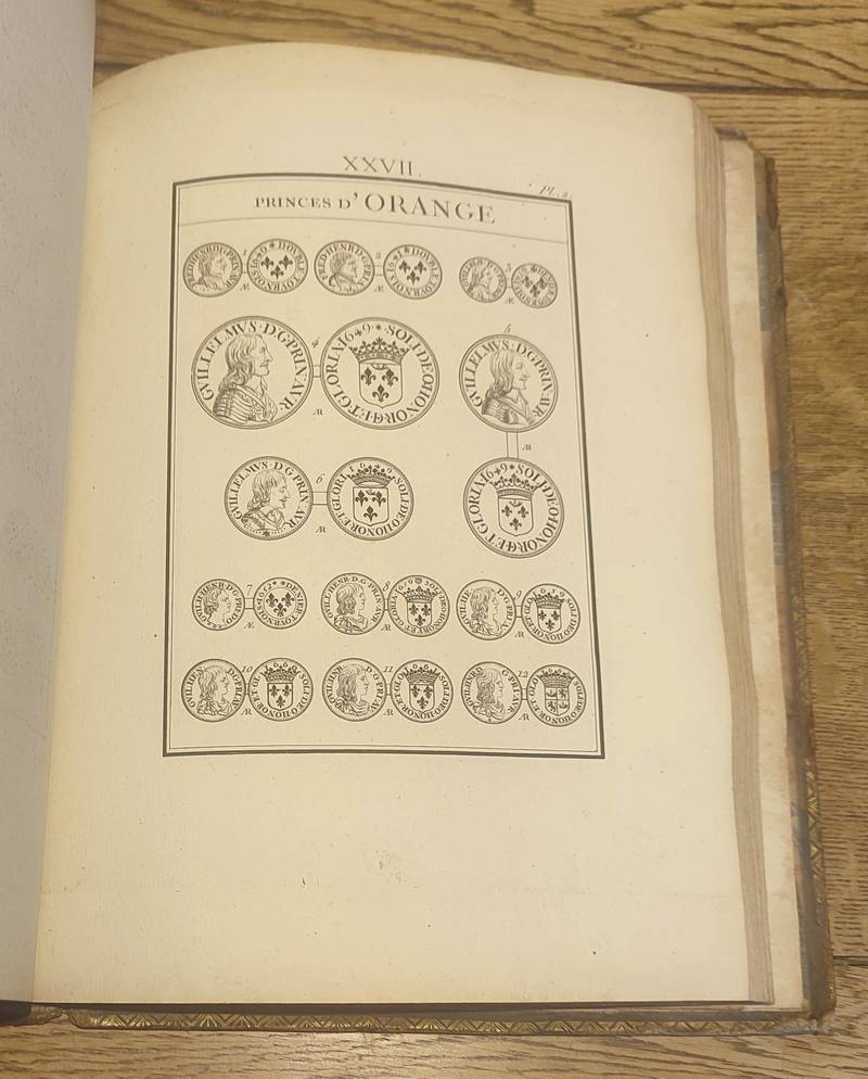 Traité des monnoies des barons ou Représentation et explication de toutes les monnoies d'or, d'argent, de billon & de cuivre, qu'ont fait frapper les possesseurs de grands fiefs, pairs, évêques, abbés, chapitres, villes & autres Seigneurs de France