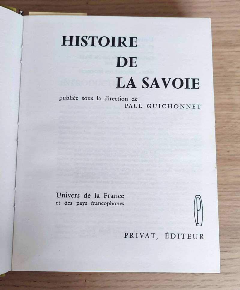 Lettre autographe de deux pages manuscrite et signée en date du Mai 2003 - joint à l'ouvrage : Histoire de la Savoie