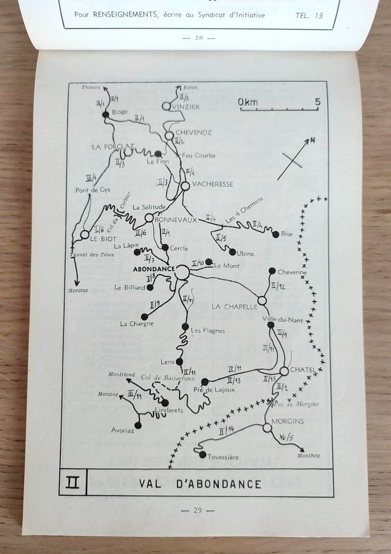 Guide des Routes touristiques et forestières de la Haute-Savoie. Fascicule I, le Chablais (Thonon, Évian, Pays de Gavot, Vallée d'Abondance, d'Aulps, de Bellevaux et Lullin, Vallée verte, Bas-Chablais, Voirons)