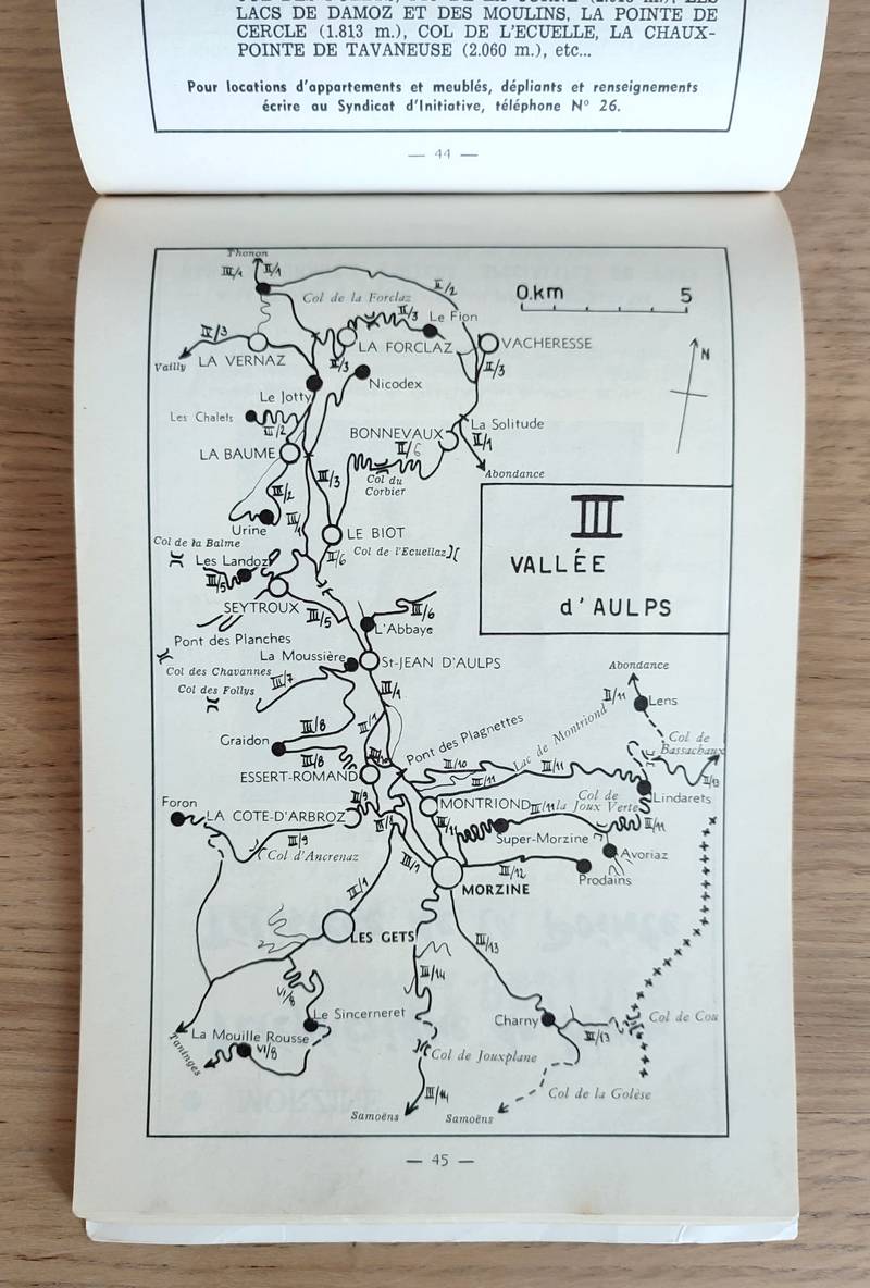 Guide des Routes touristiques et forestières de la Haute-Savoie. Fascicule I, le Chablais (Thonon, Évian, Pays de Gavot, Vallée d'Abondance, d'Aulps, de Bellevaux et Lullin, Vallée verte, Bas-Chablais, Voirons)