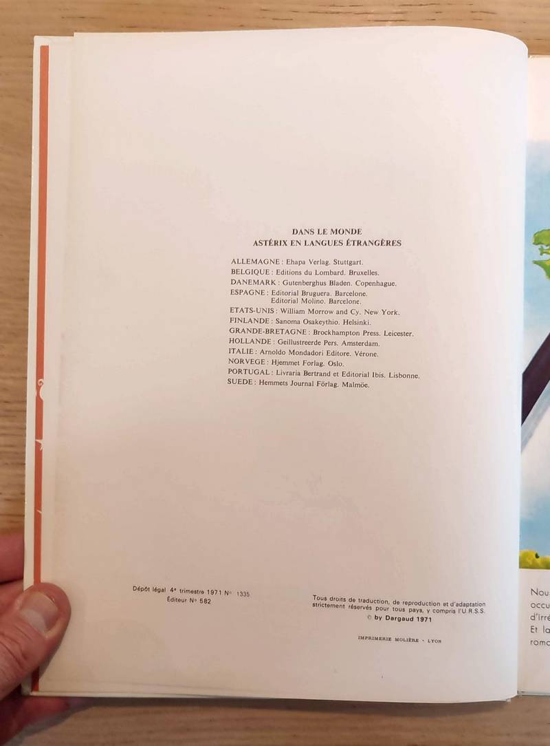 Astérix N°17 - Le domaine des Dieux
