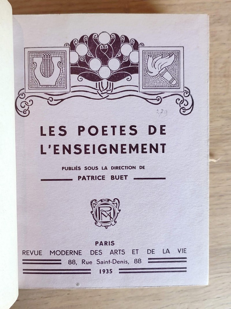 Les poètes de l'enseignement