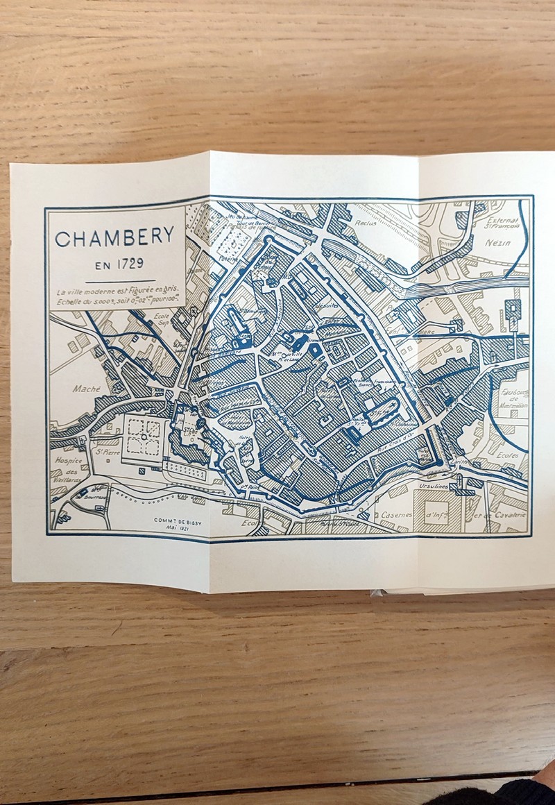 Le vieux Chambéry. Guide historique et archéologique