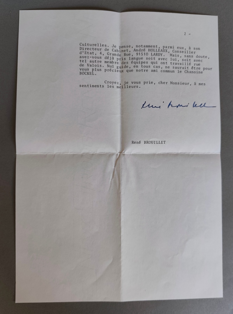 Lettre tapuscrite de deux pages signée par René Brouillet