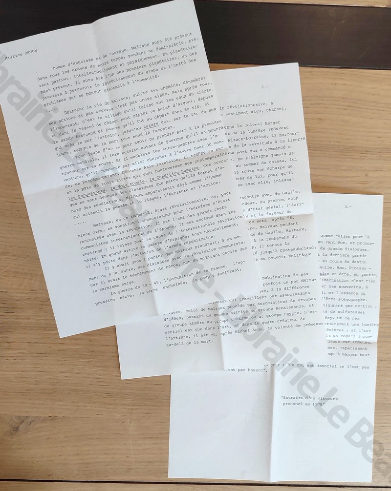 Lettre tapuscrite signée de Maurice Druon en date du 21 avril 1982. Avec une copie tapuscrite d'un texte de 3 pages extrait d'un discours prononcé en 1978