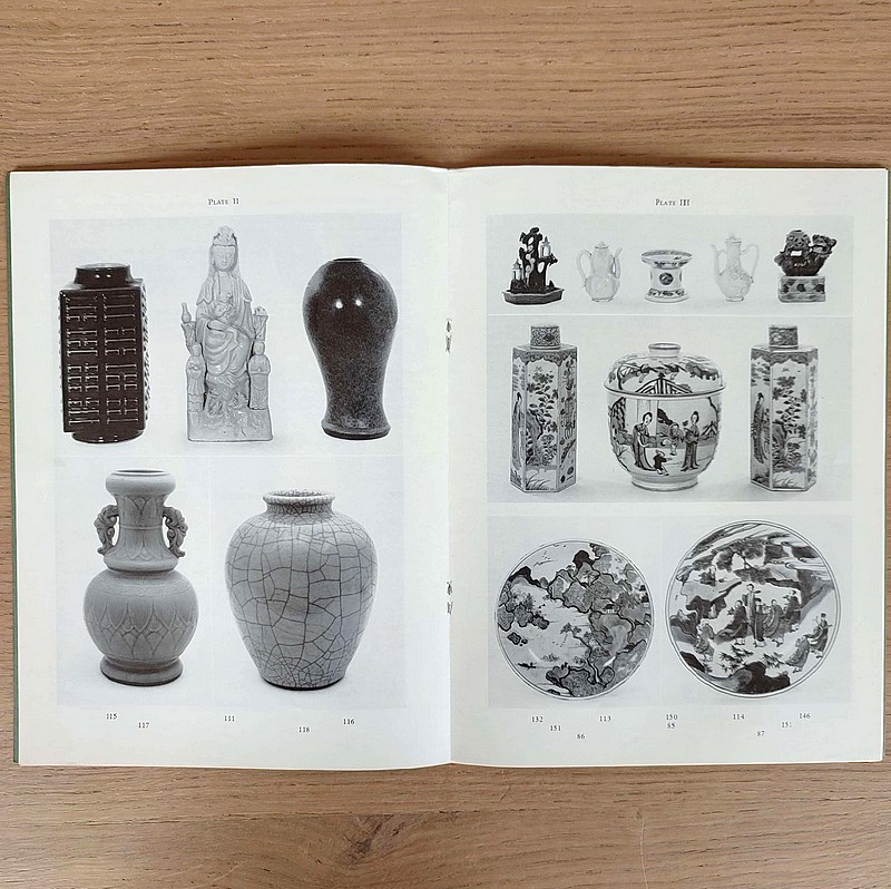 Catalogue of oriental ceramics and works of art. Sotheby's, 20th april, 1976