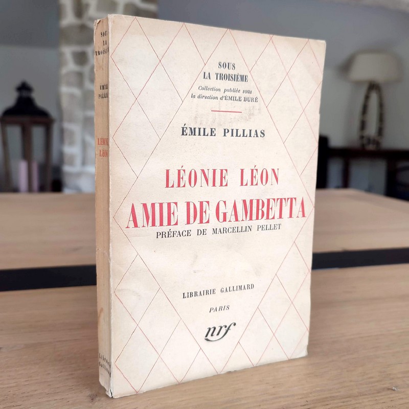 Léonie Léon, Amie de Gambetta