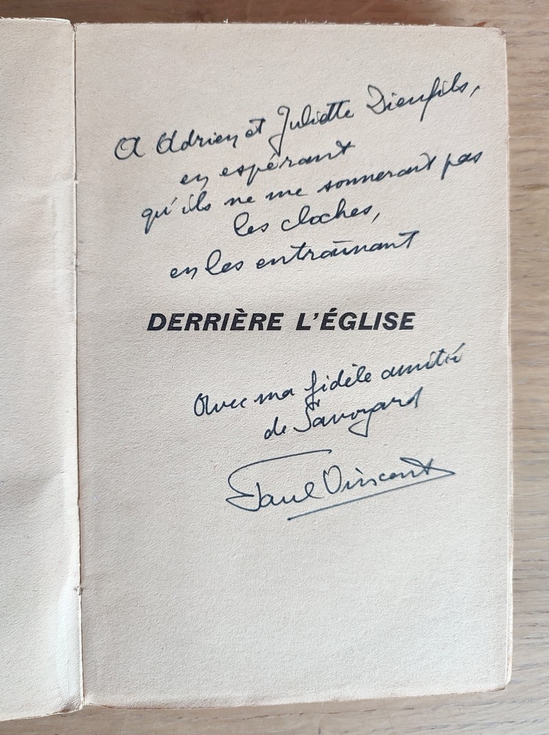 Derrière l'église. Roman gai