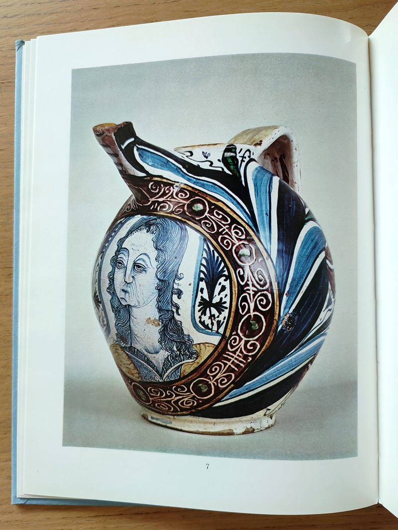 The Robert Strauss collection of italian Maiolica. Christie's, monday, June 21, 1976, Geneva