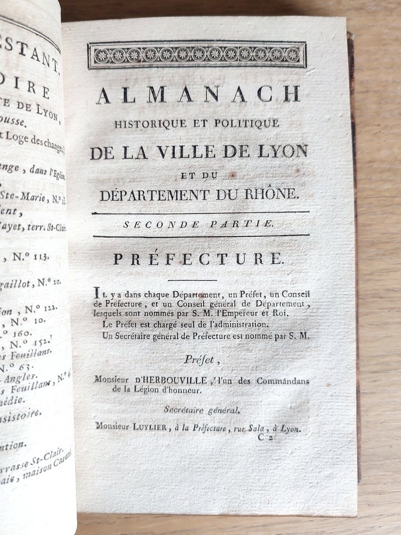 Almanach historique et politique de la ville de Lyon et du département du Rhône pour l'année 1810