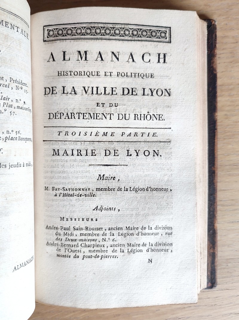 Almanach historique et politique de la ville de Lyon et du département du Rhône pour l'année 1810