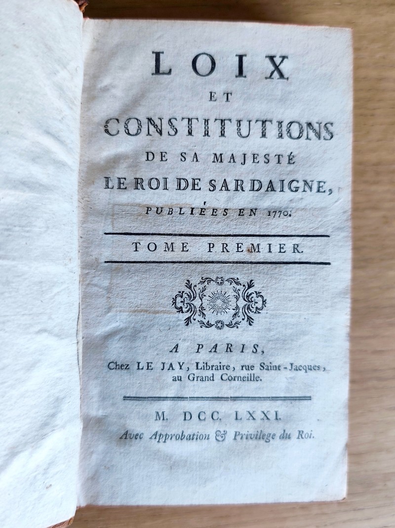 Loix et constitutions de sa Majesté le Roi de Sardaigne, publiées en 1770 (2 volumes)