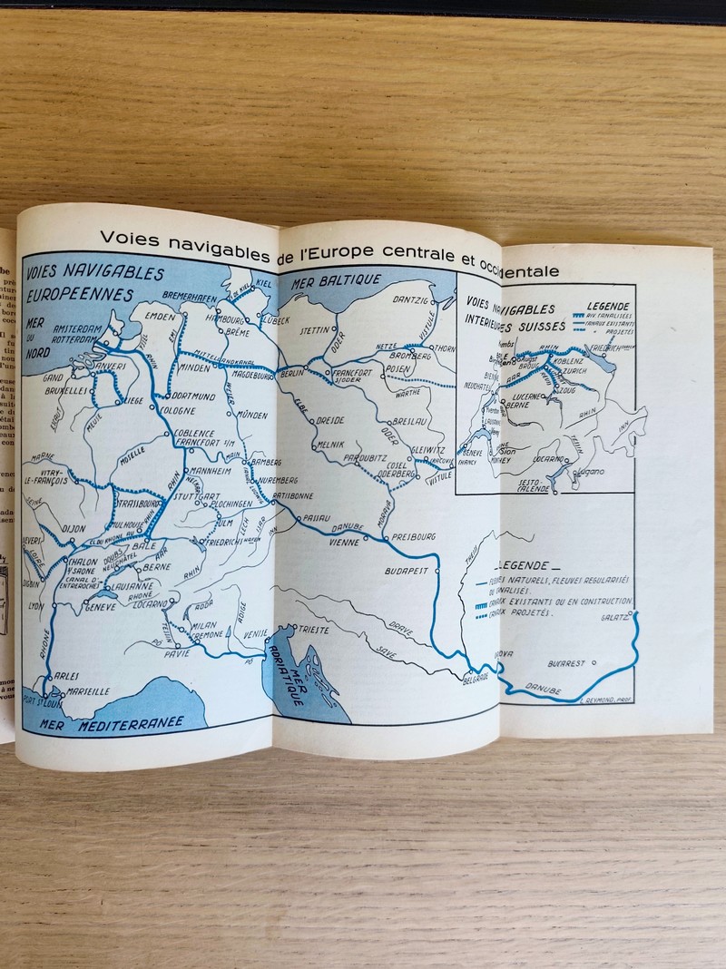 Le Véritable Messager Boiteux de Berne et Vevey, pour l'An de grâce 1944. Almanach historique. 237e année