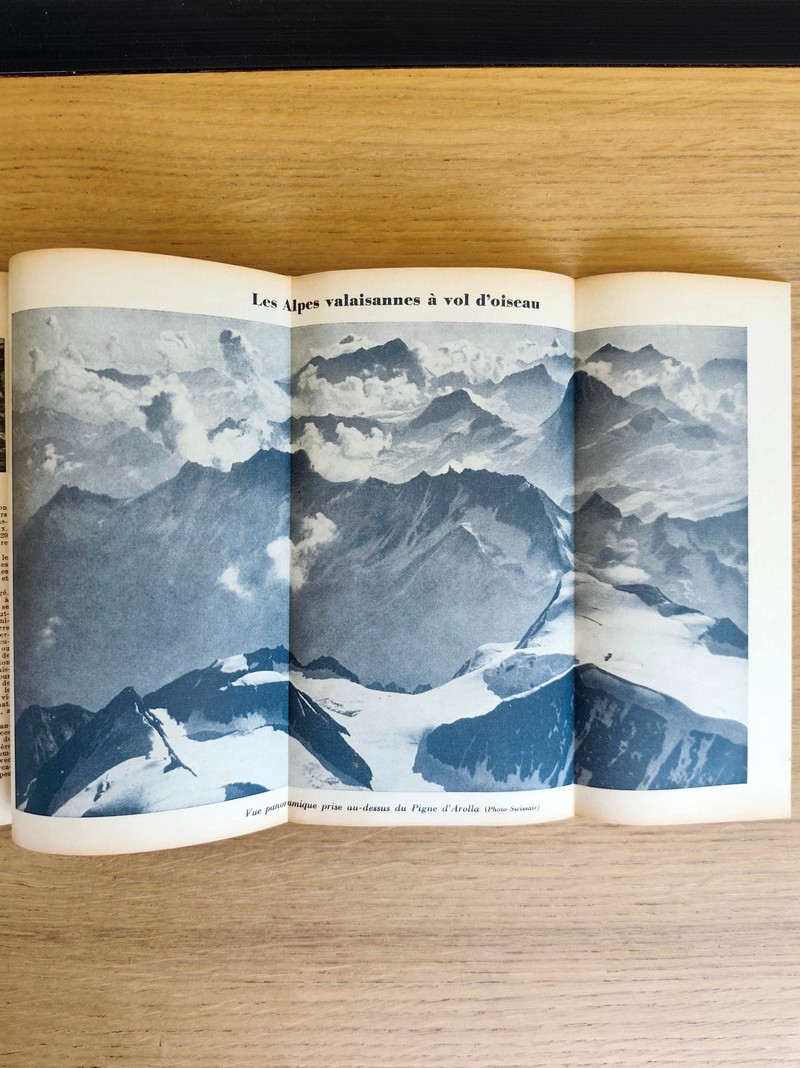 Le Véritable Messager Boiteux de Berne et Vevey, pour l'An de grâce 1949. Almanach historique. 242e année