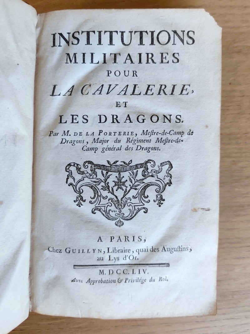 Instituions militaires pour la Cavalerie et les Dragons