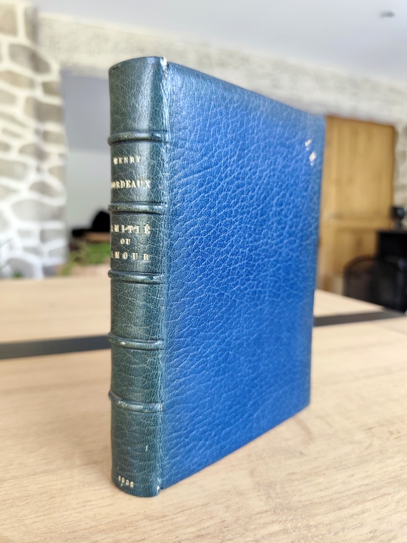 Amitié ou Amour : L'amitié amoureuse, Marie-Antoinette et Fersen, Pauline de Beaumont et Chateaubriand, Les amours de Xavier de Maistre à Aoste,...