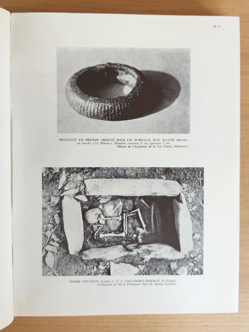 Une vallée insolite, Chamonix, le Mont-Blanc, La Savoie (2 volumes). Histoires des origines à 1860