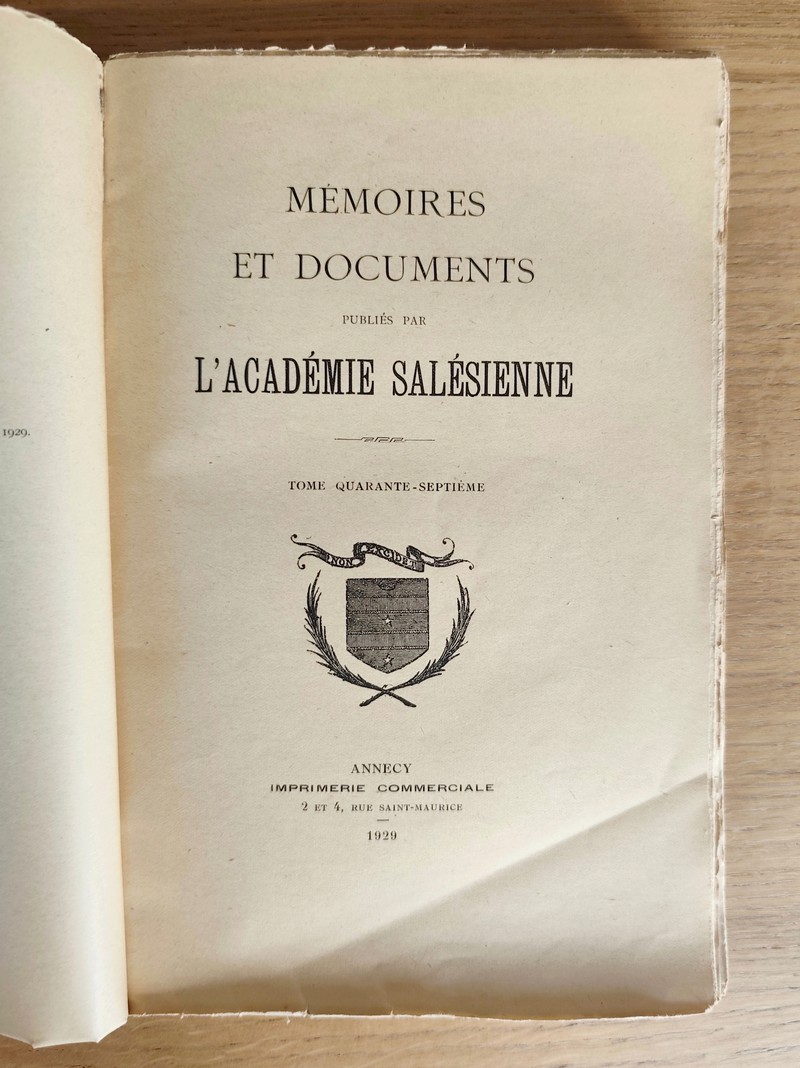 Histoire d'Alleves, mandement d'Alby sur Chéran - Un drame au col du Bonhomme le 19 novembre 1784 - Une belle famille de Vieugy au service de l'église pendant la Révolution française - Les anciens châteaux du Faucigny