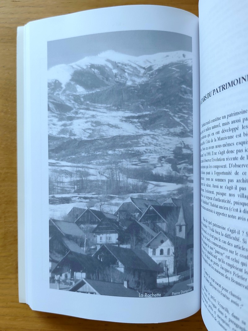 Le Patrimoine savoyard. Actes du XXXVe Congrès des sociétés savantes de Savoie, 3 et 4 septembre 1994, La Roche-sur-Foron