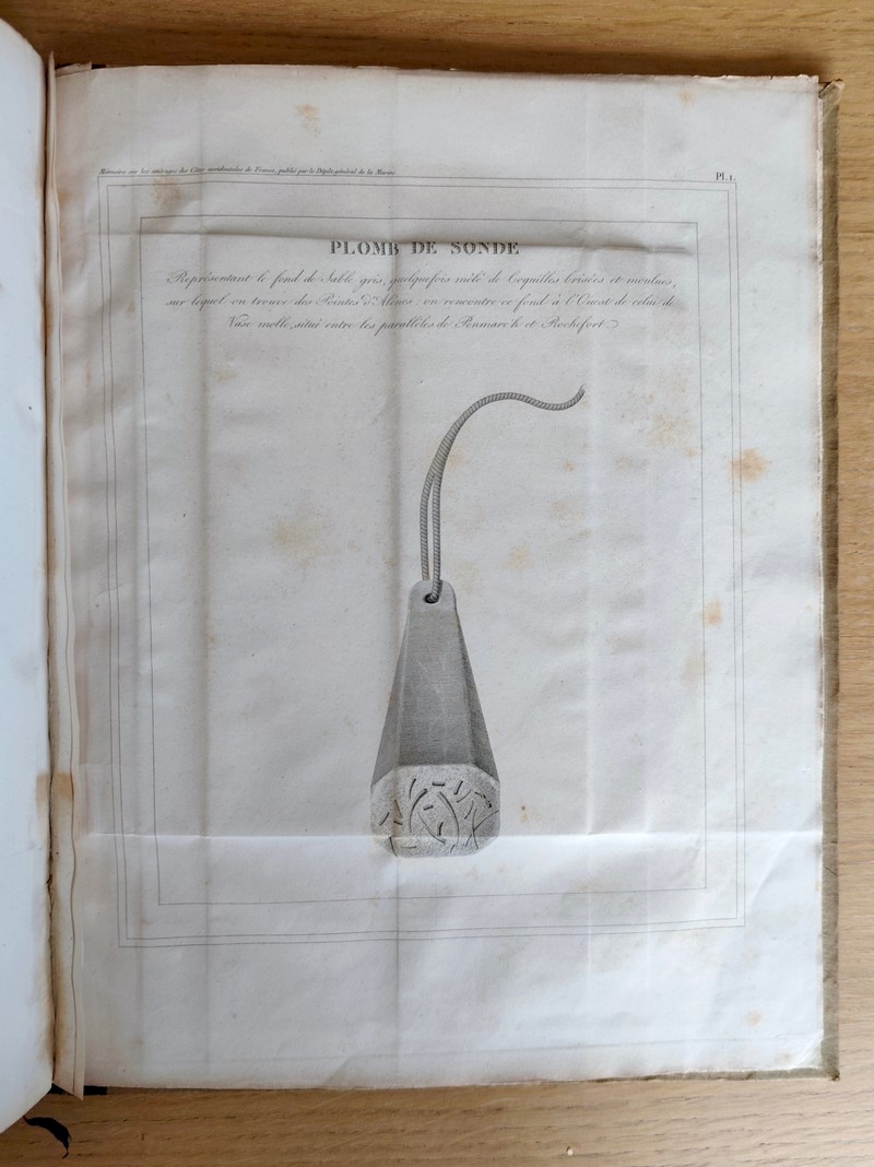 Mémoire sur les Attérages des côtes occidentales de France et précis des opérations hydrographiques et astronomiques faites en 1828 et 1829 sur les bricks La Badine et l'Alsacienne par M. Le Saulnier de Vauhello, captaine de corvette assisté de MM Wissocq, Cazeaux, Darondeau, ingénieurs hydrographes et Jehenne lieutenant de vaisseau