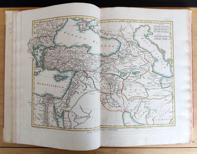 Recueil de cartes sur la Géographie ancienne. Suivi de Tableaux historiques et chronologiques des principales Révolutions arrivées dans quelques pays de l'Asie, de l'Afrique & de l'Europe, depuis les premiers Empires connus jusqu’au moyen âge