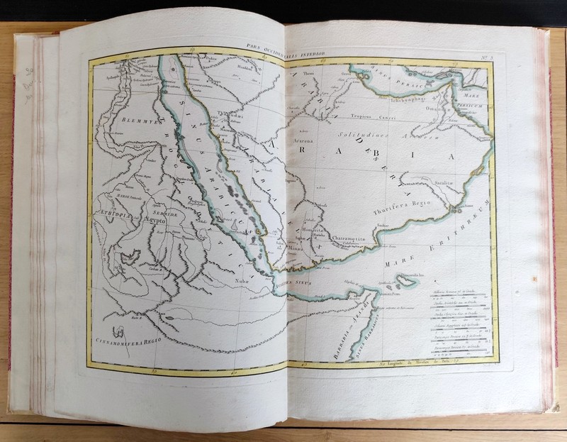 Recueil de cartes sur la Géographie ancienne. Suivi de Tableaux historiques et chronologiques des principales Révolutions arrivées dans quelques pays de l'Asie, de l'Afrique & de l'Europe, depuis les premiers Empires connus jusqu’au moyen âge