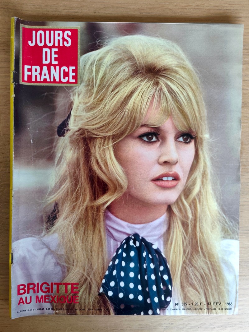 Brigitte au Mexique (Brigitte Bardot). Jours de France 535 du 13 février 1965