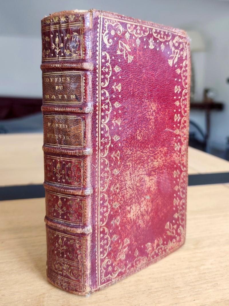 Livre d'église Latin-François, suivant le bréviaire et le Missel de Paris, contenant l'Office du...