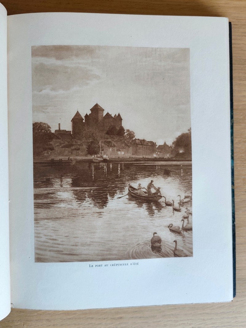 Au lac d'Annecy. Aquarelles, dessin au brou de noix et texte de André-Charles Coppier