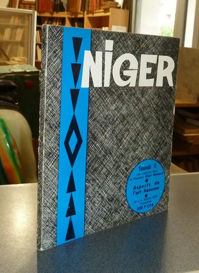 Revue Niger n° 9, janvier 1970. Yaoundé II une entrevue avec le Président Diori Hamani ; Aspects...