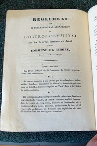 Manifeste de la Royale Chambre des Comptes, portant notification du règlement et du tarif approuvés par S.M. pour la perception d'un droit d'Octroi en faveur de la commune de Thoiry, province de Savoie-Propre