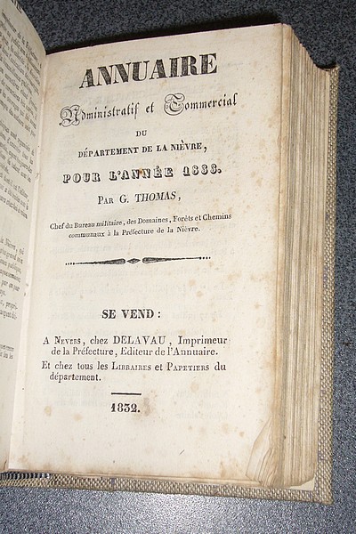 Annuaire administratif et commercial du département de la Nièvre pour l'année 1833